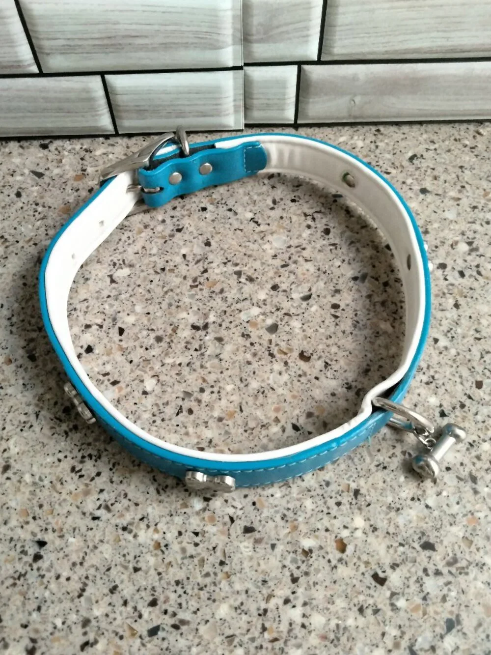 Blue White & Chrome Leather Dog Collar 24